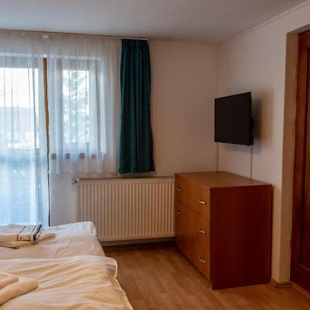 Hotel Casa Germana Lupeni  Zewnętrze zdjęcie