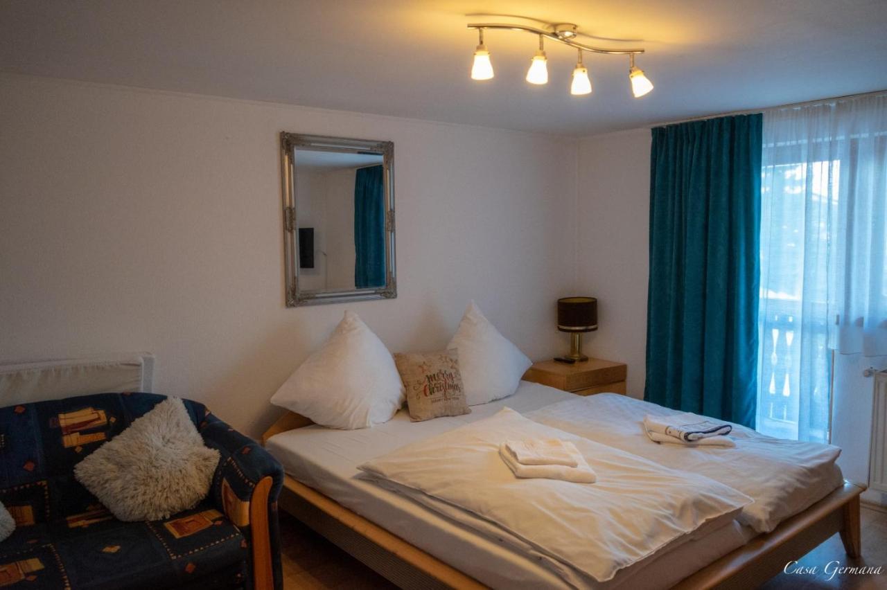 Hotel Casa Germana Lupeni  Zewnętrze zdjęcie